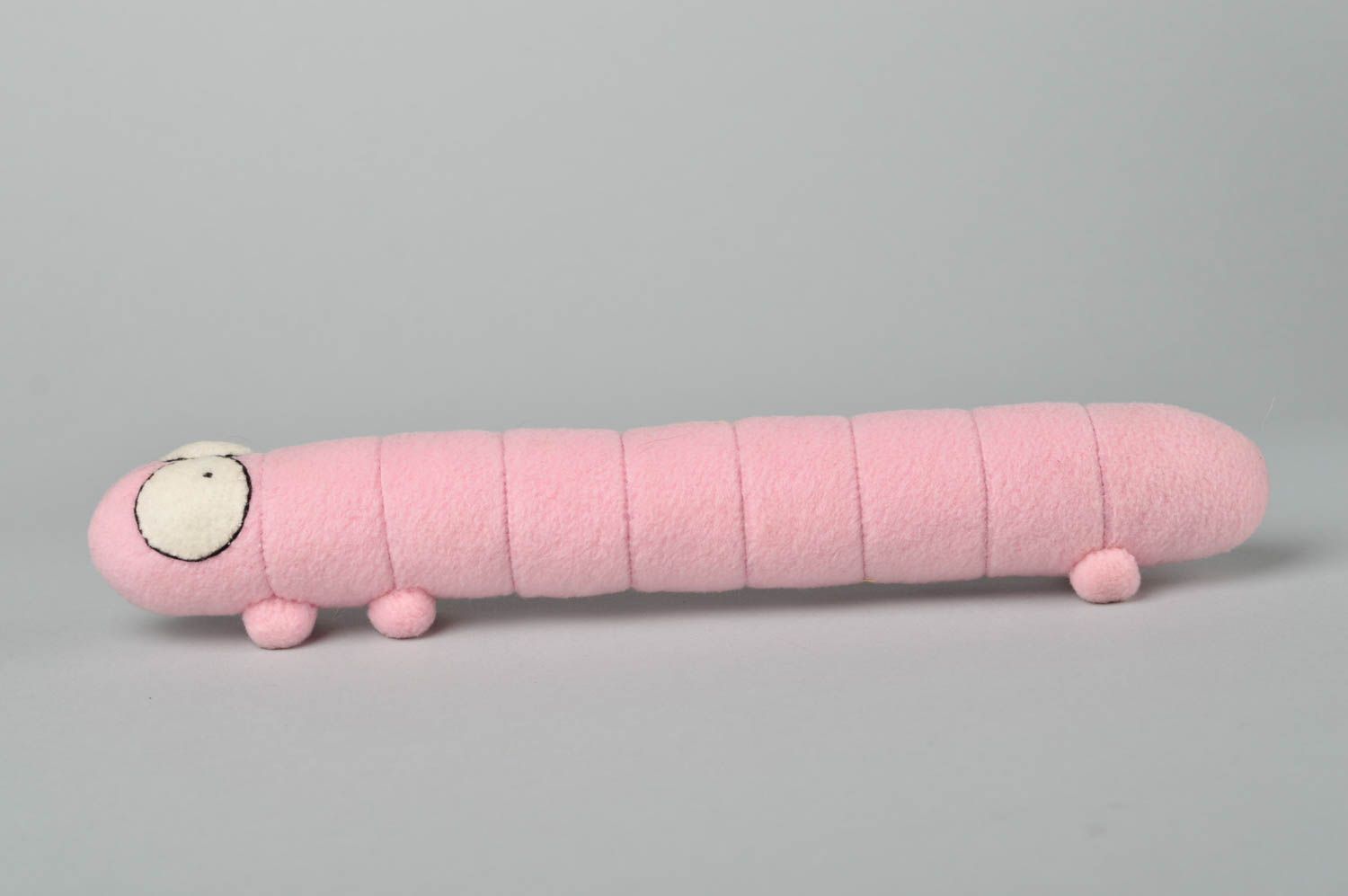 Peluche chenille rose Jouet fait main en tissu polaire Cadeau pour enfant photo 5