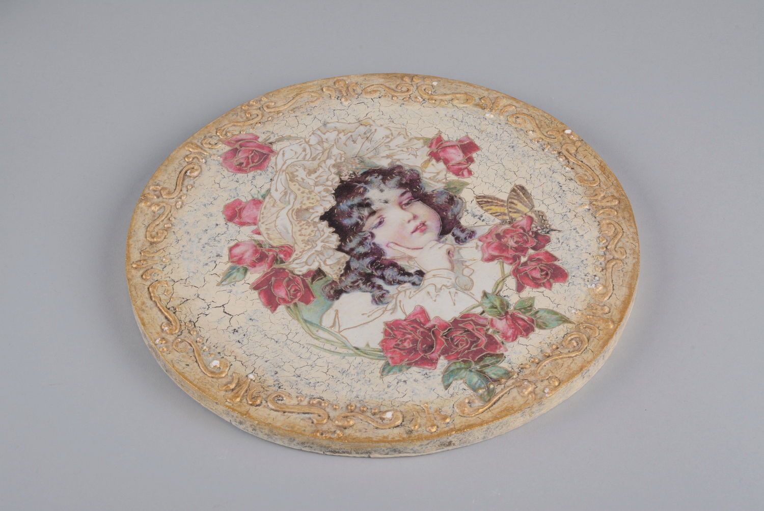 Wooden panel Girl in roses photo 3