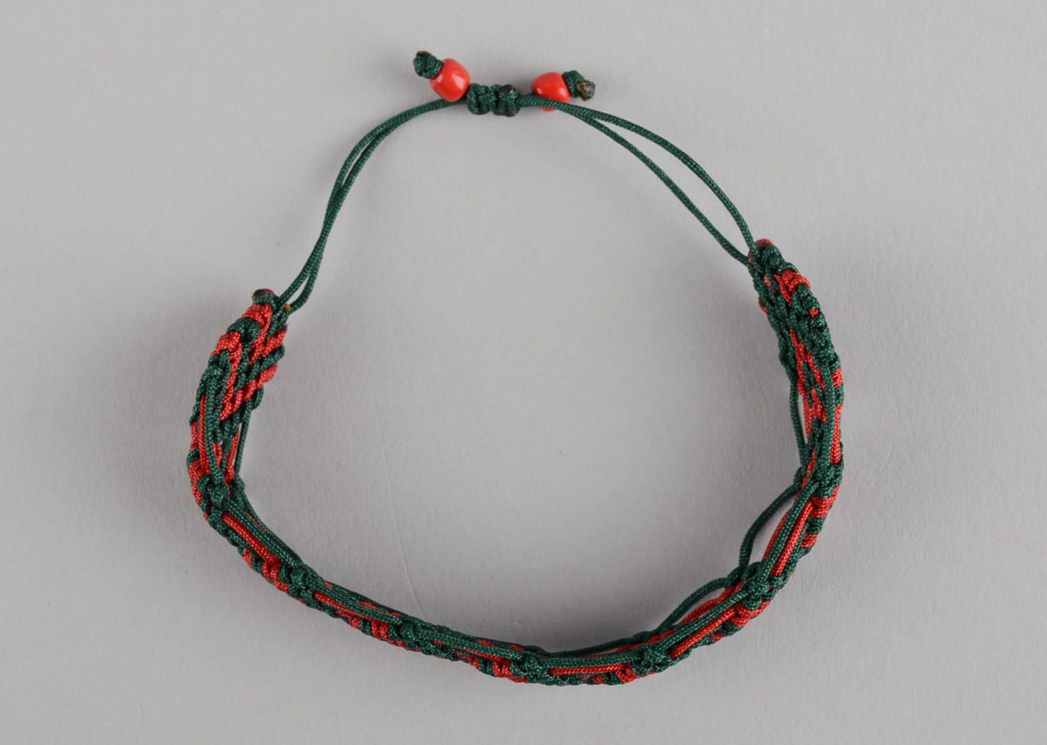 Bracelet textile Bijou fait main tressé en fils de nylon vert rouge Cadeau femme photo 2