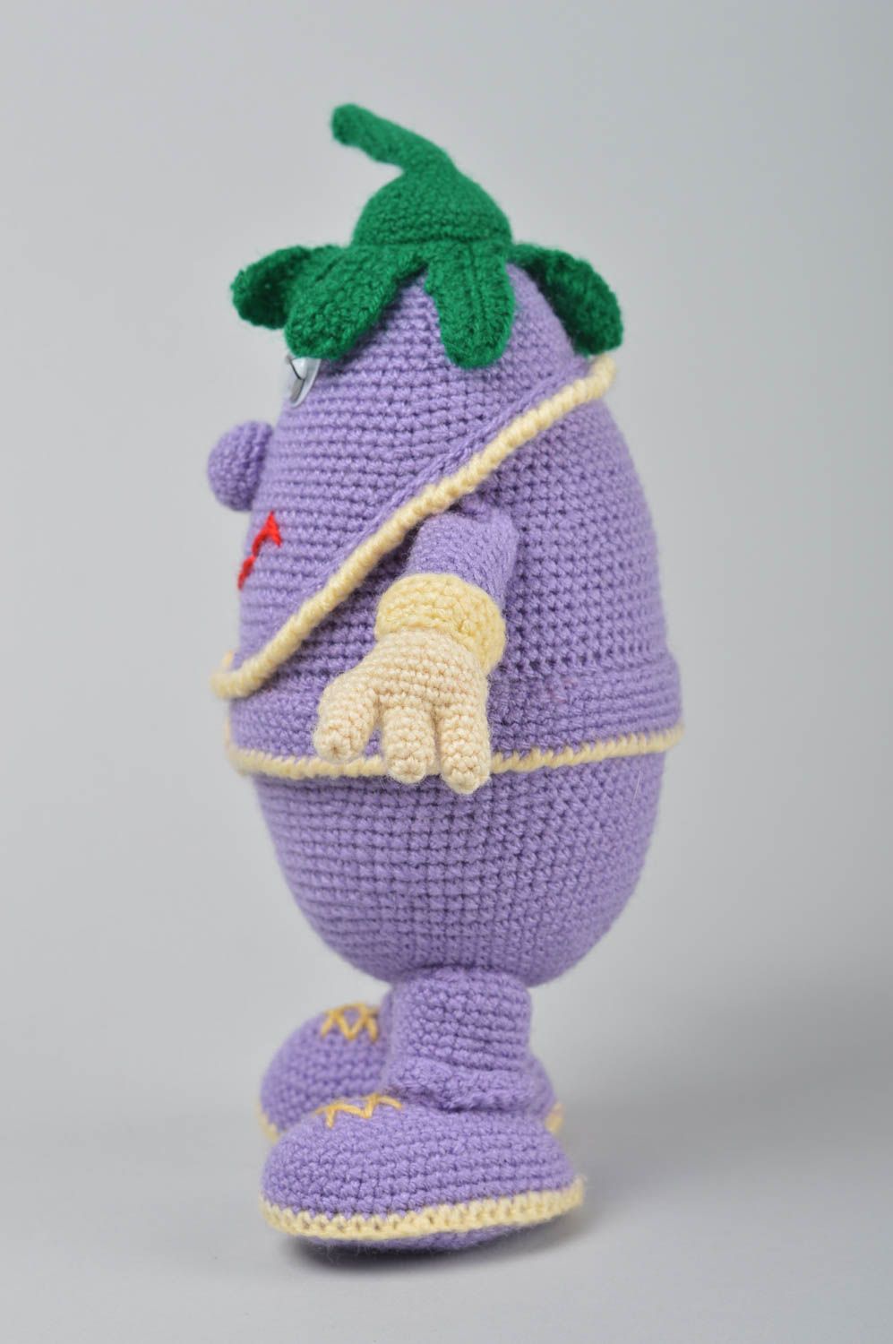 Интерьерная игрушка ручной работы вязаный овощ мягкая игрушка баклажан декор фото 5