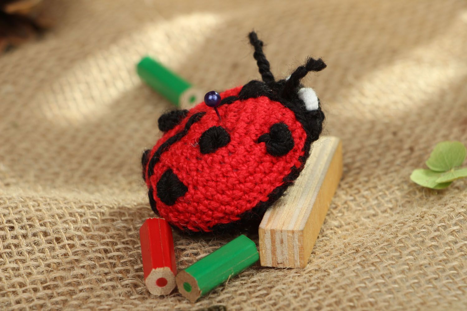 Crochet toy needle bed in the shape of ladybug photo 4
