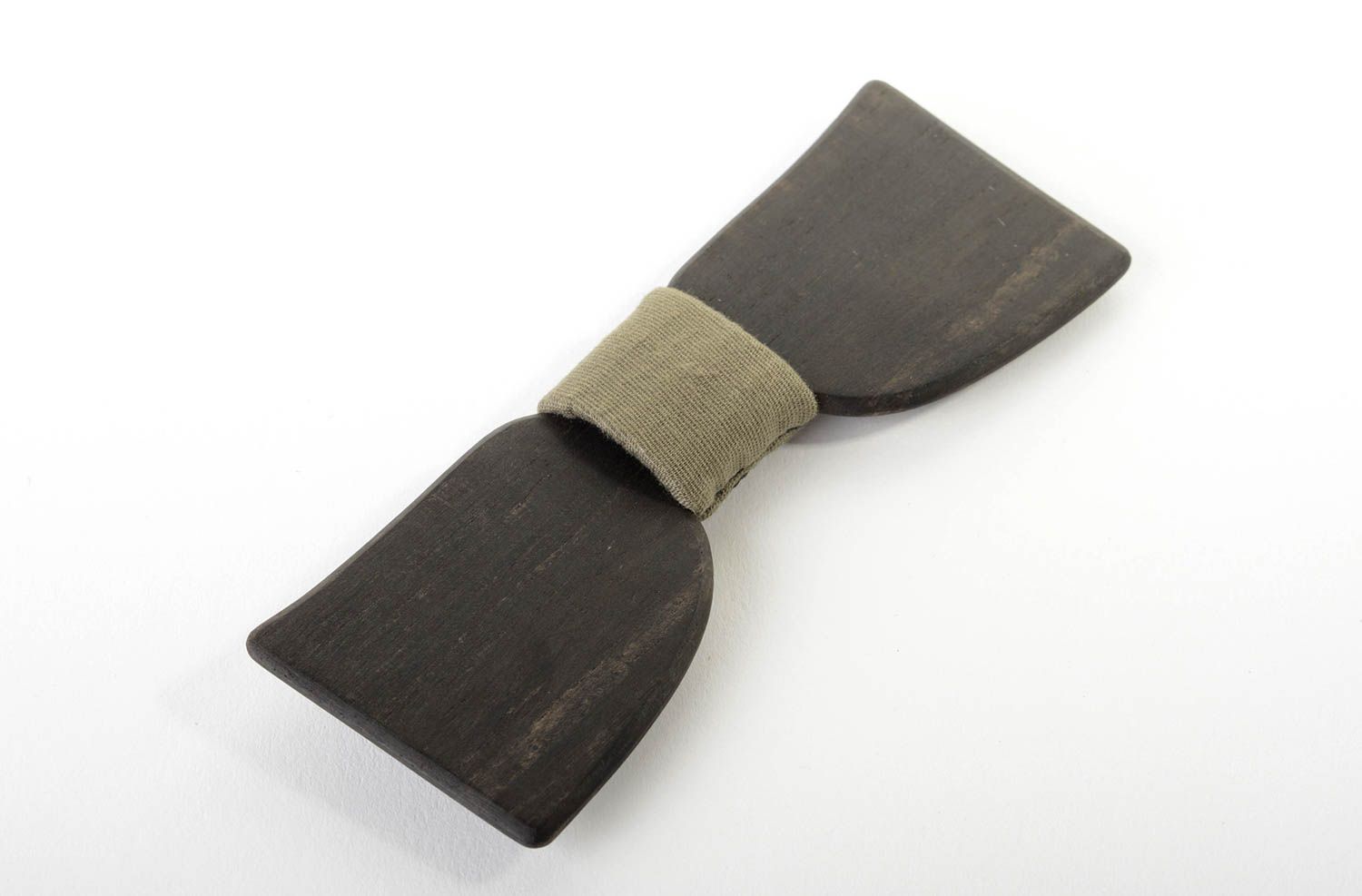 Schwarze Fliege aus Holz handmade Accessoire für Männer Krawatte Fliege foto 2