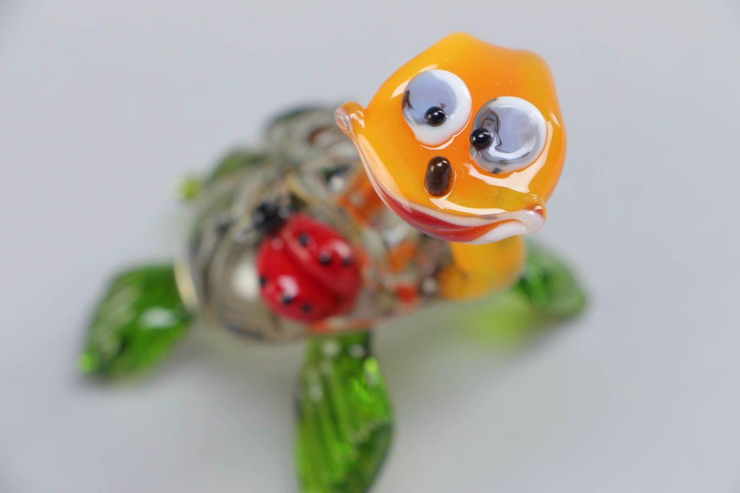 Handmade collectible miniature lampwork glass animal figurine of colorful turtle photo 3