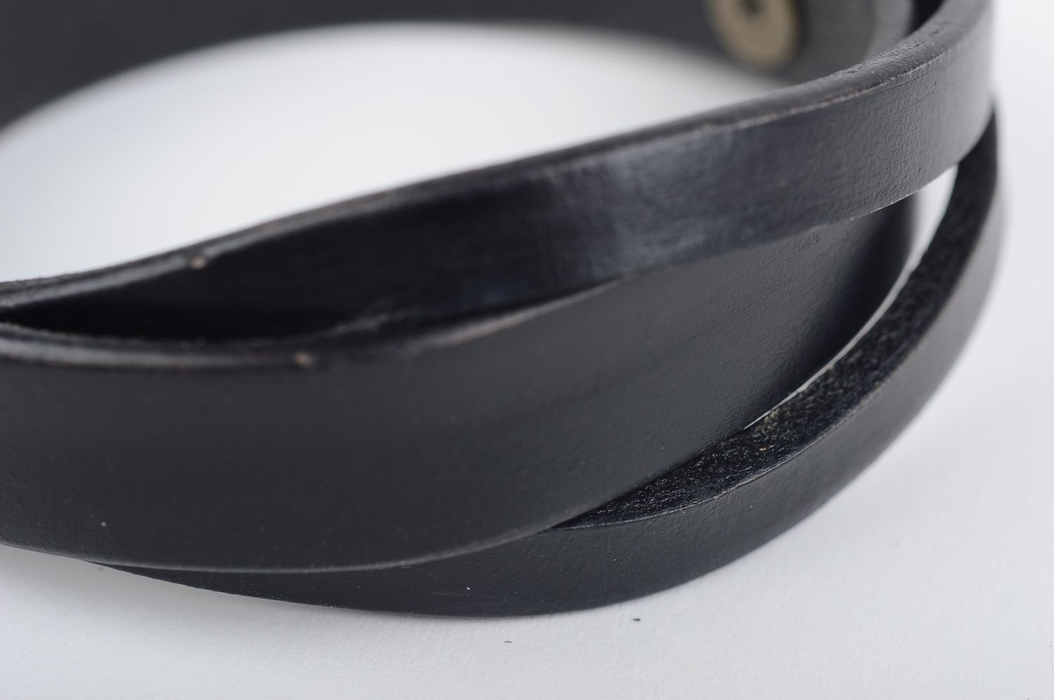 Armband aus Leder handgemachter Schmuck Armband für Herren modisch schwarz foto 4
