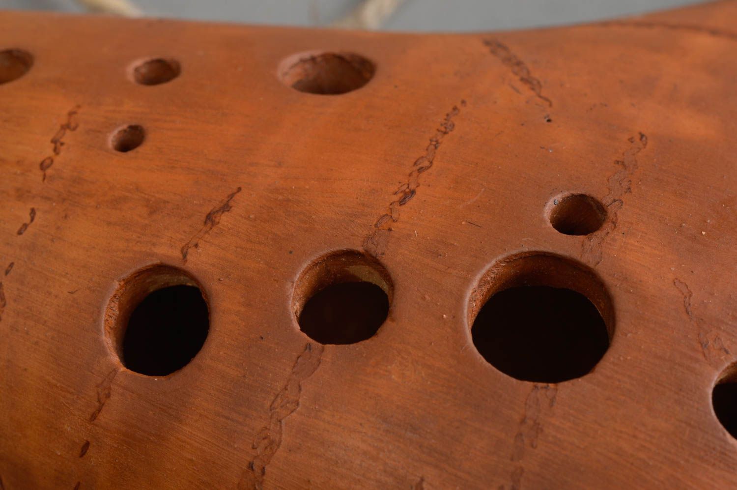 Silbato de barro instrumento musical artesanal regalo original ocarina foto 5