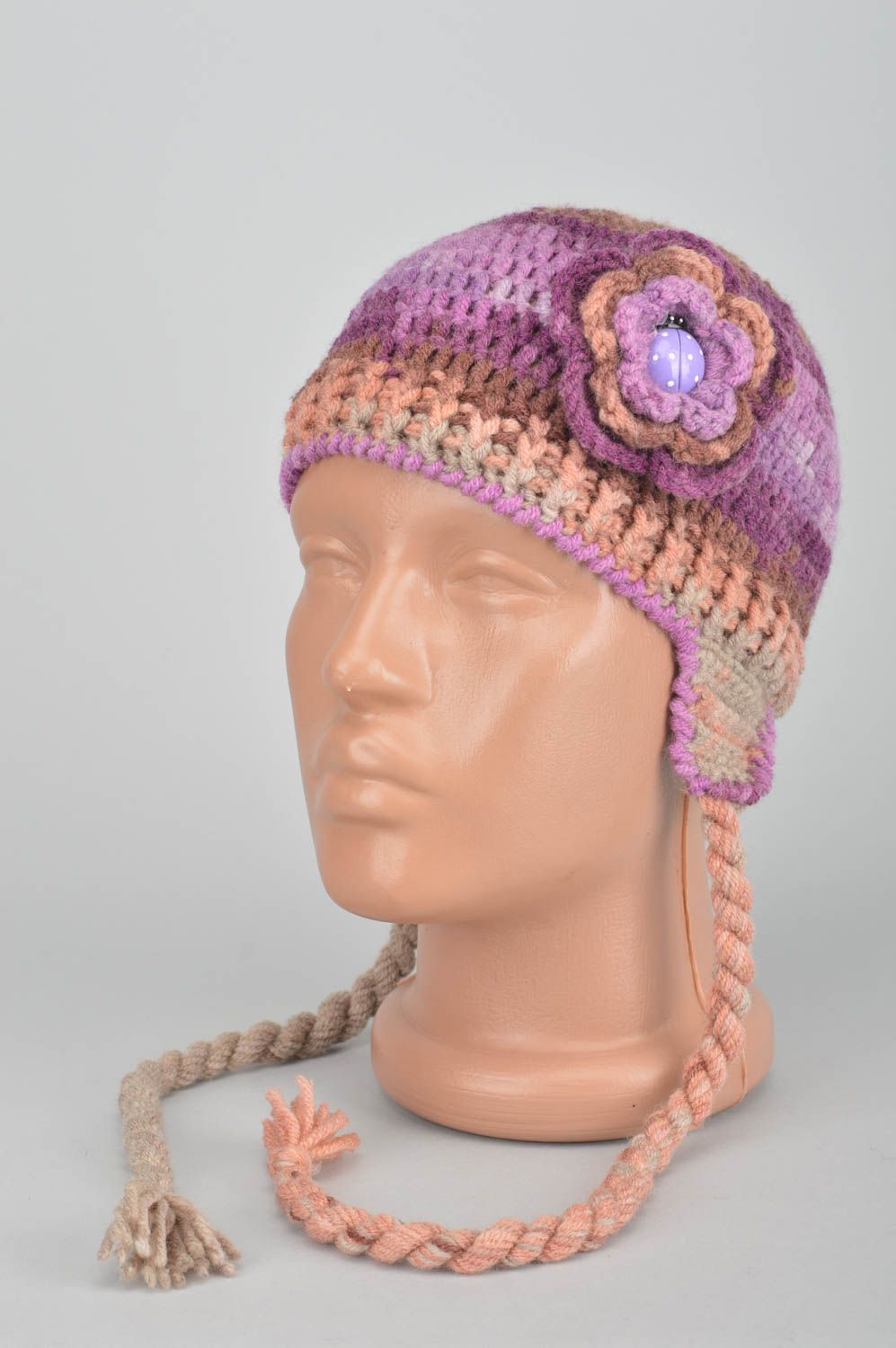 Bonnet d'hiver fait main Bonnet tricot violet oreilles Vêtement enfant fille photo 1