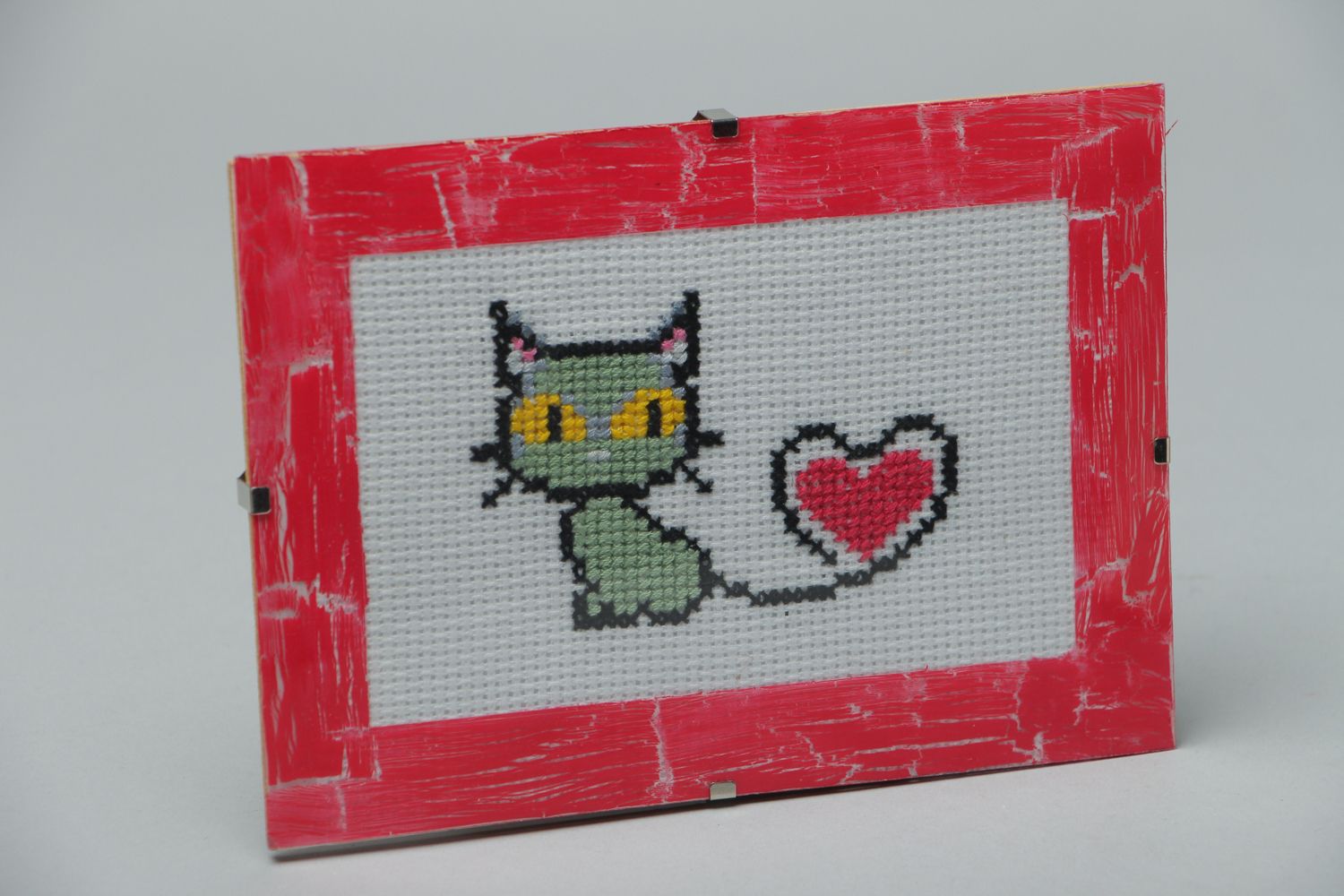 Cross stitched picture with frame Cat photo 1