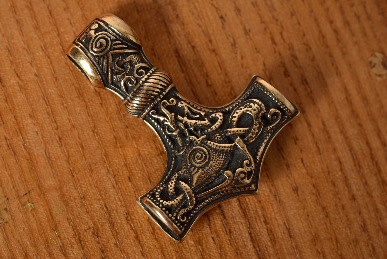 Beautiful handmade design bronze neck pendant or bracelet charm Hammer of Thor photo 2