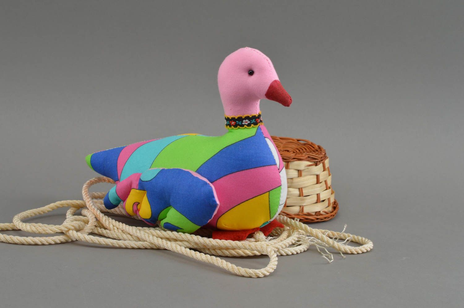 Juguete artesanal de tela natural peluche para niños regalo original  pato foto 1