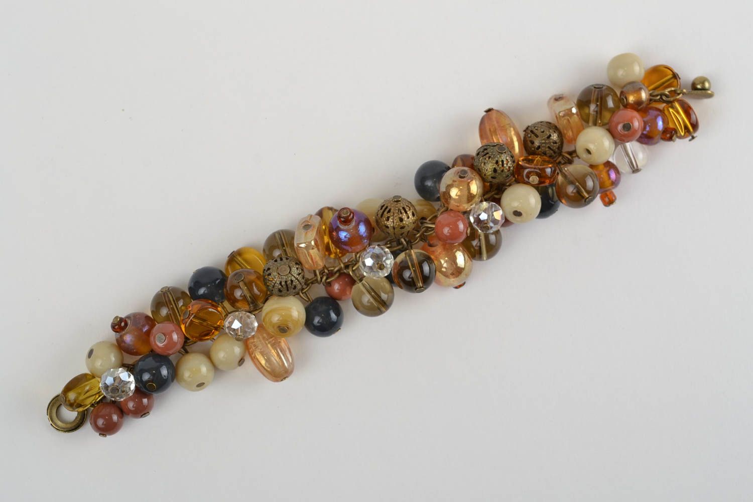 Bracelet en perles de verre et cristal de roche large original fait main photo 3