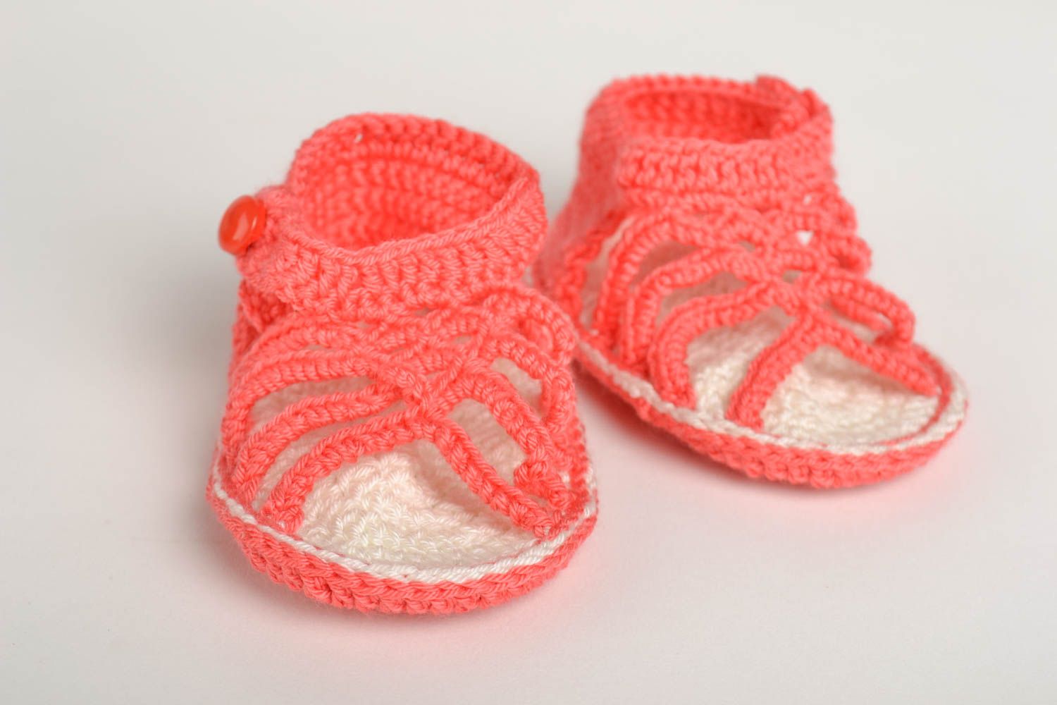 Handmade crocheted baby bootees unusual cute warn sandals lovely kids shoes photo 3