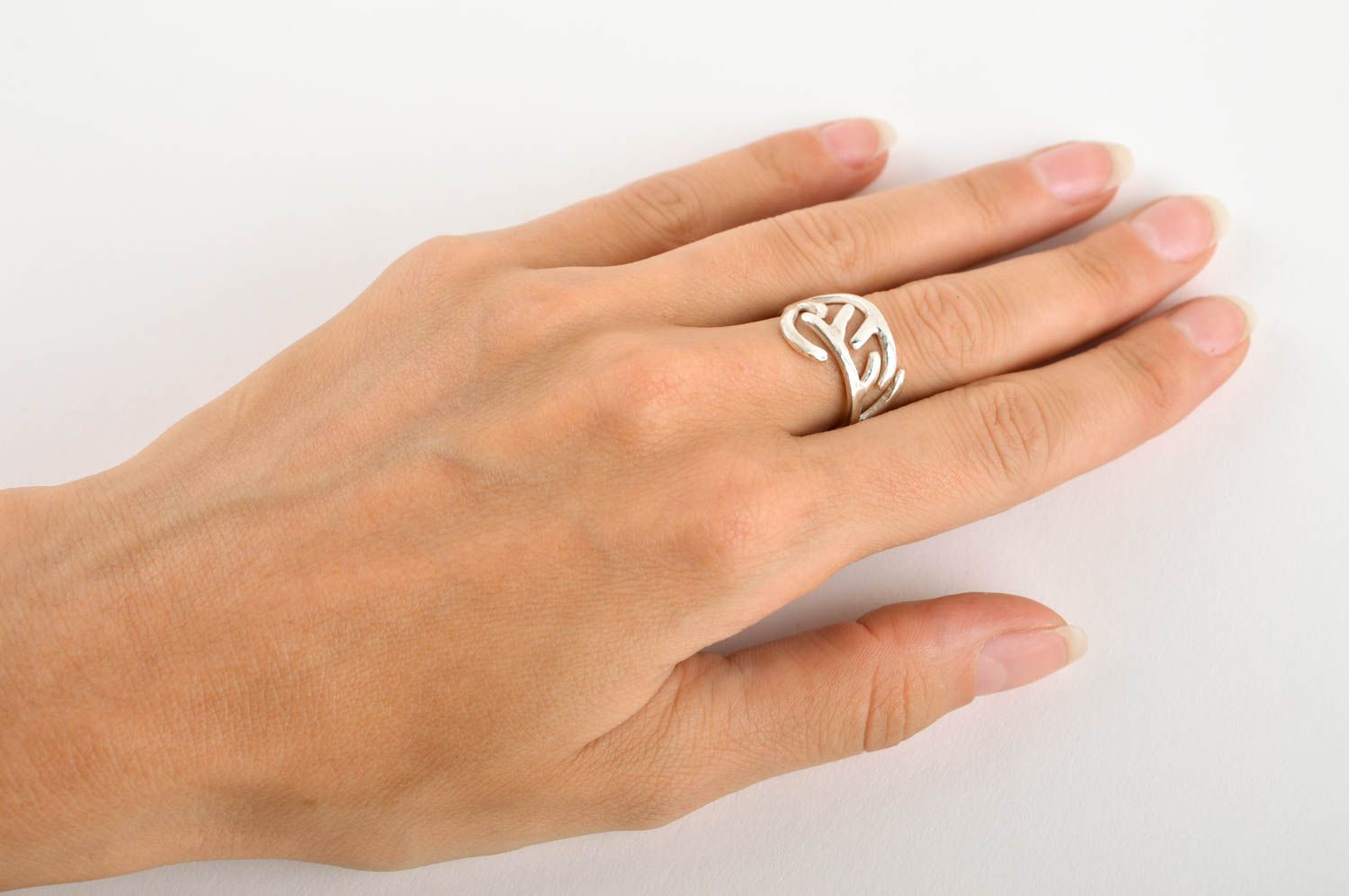 Бижутерия из мельхиора ручной работы металлическое украшение женское кольцо фото 4