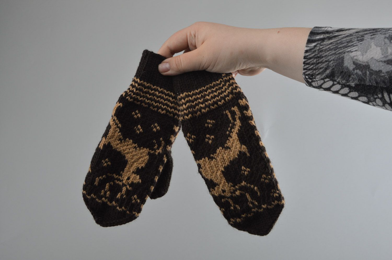 Handmade warm winter mittens knitted of wool with fancy ornaments Deer for men photo 3