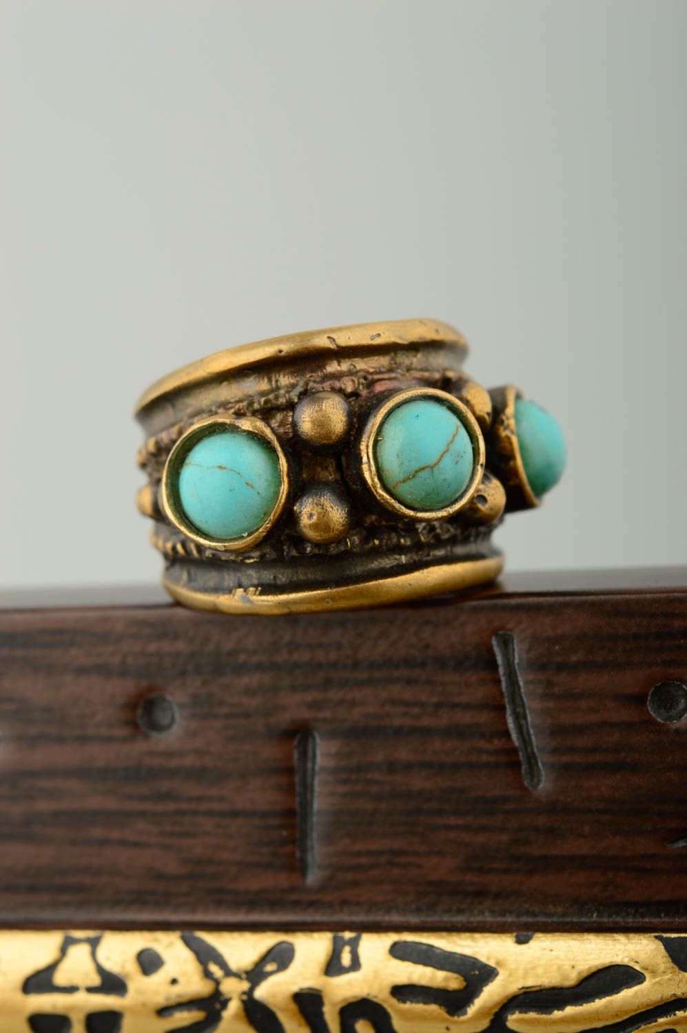 Handmade Bronze Ring modisches Accessoire Metall Schmuck mit echtem Stein foto 1