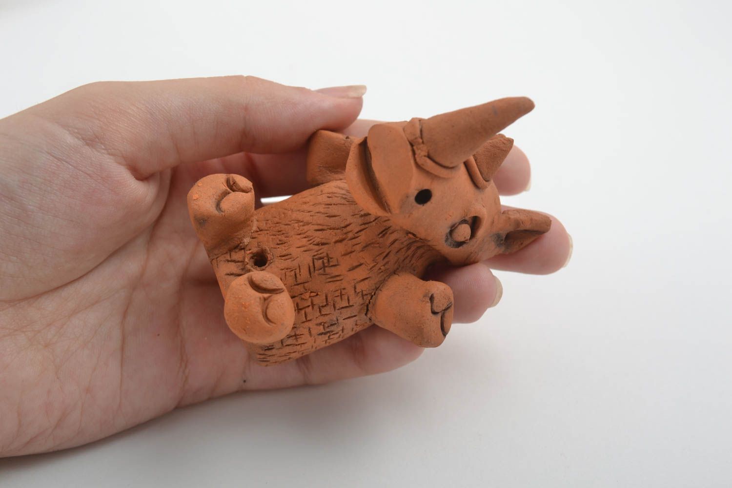Handmade Keramik Deko Figur aus Ton Deko Figur Tier Statue Nashorn bemalt klein  foto 5