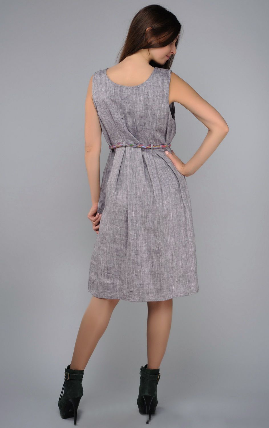 Linen dress with embroidery photo 3