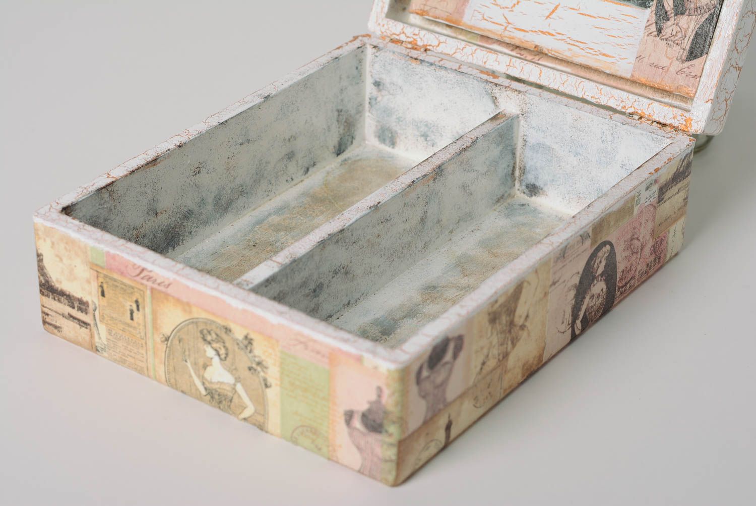 Handmade designer vintage decoupage wooden jewelry box with two departments and pocket mirror photo 3