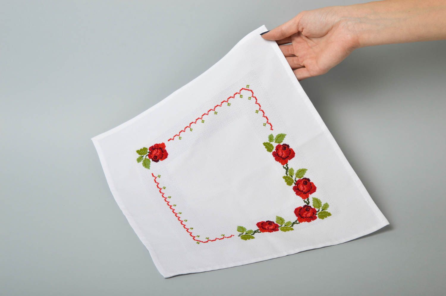 Handmade cute unusual napkin table decor ideas beautiful embroidered napkin photo 5