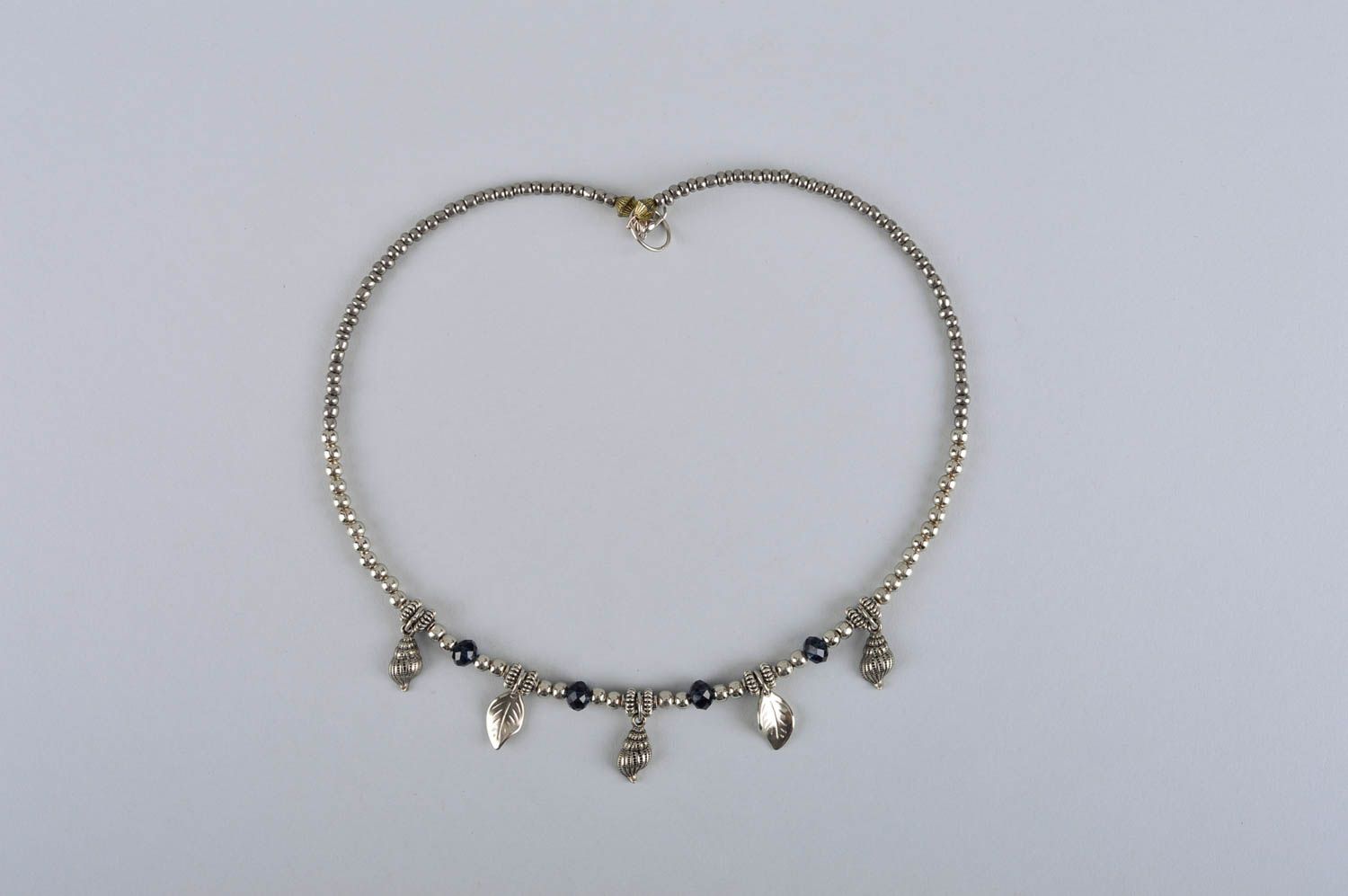 Elegante feine handgemachte Halskette für Frauen Damen Collier Frauen Accessoire foto 2