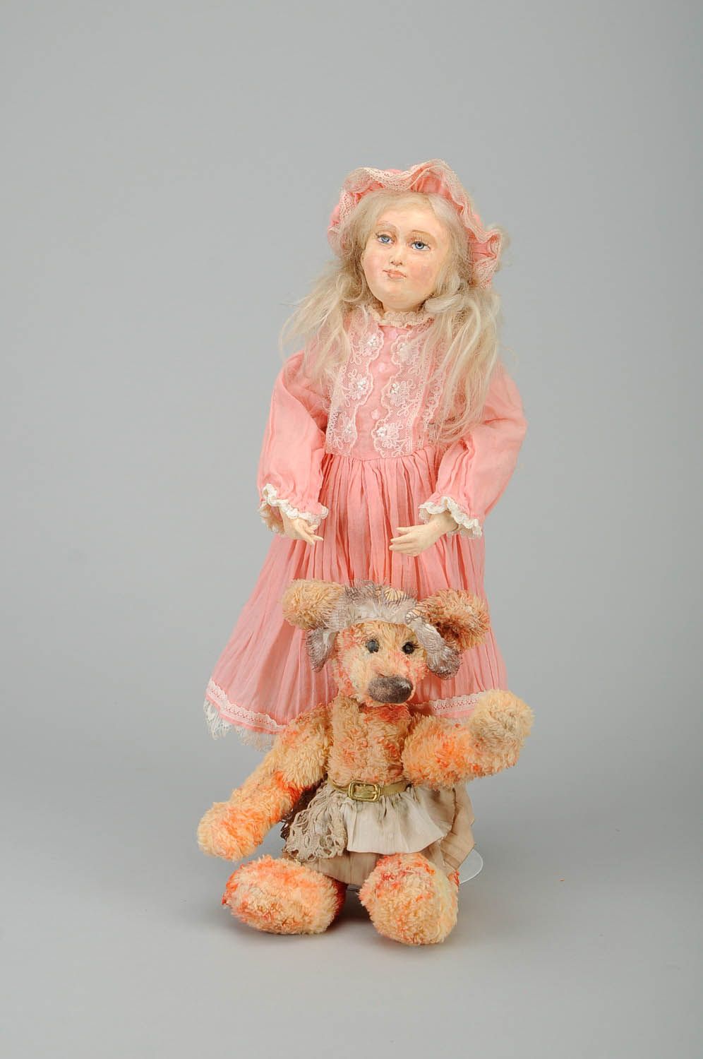 Авторская игровая кукла Маша и медведь фото 1