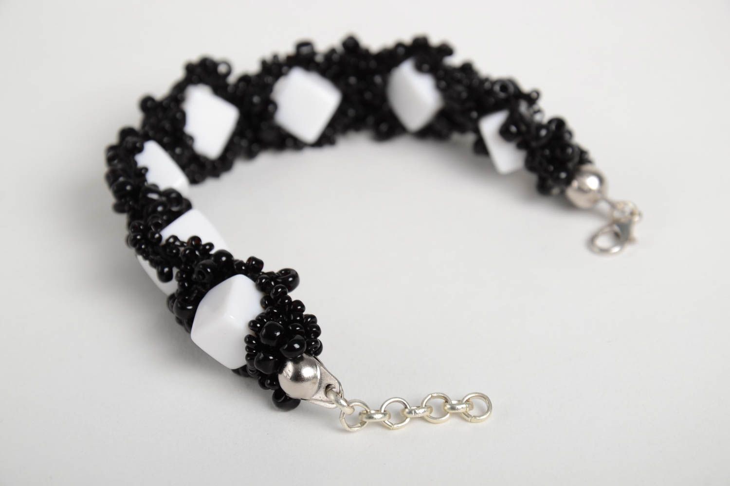 Handmade unusual elegant bracelet black and white bracelet beaded accessory photo 3