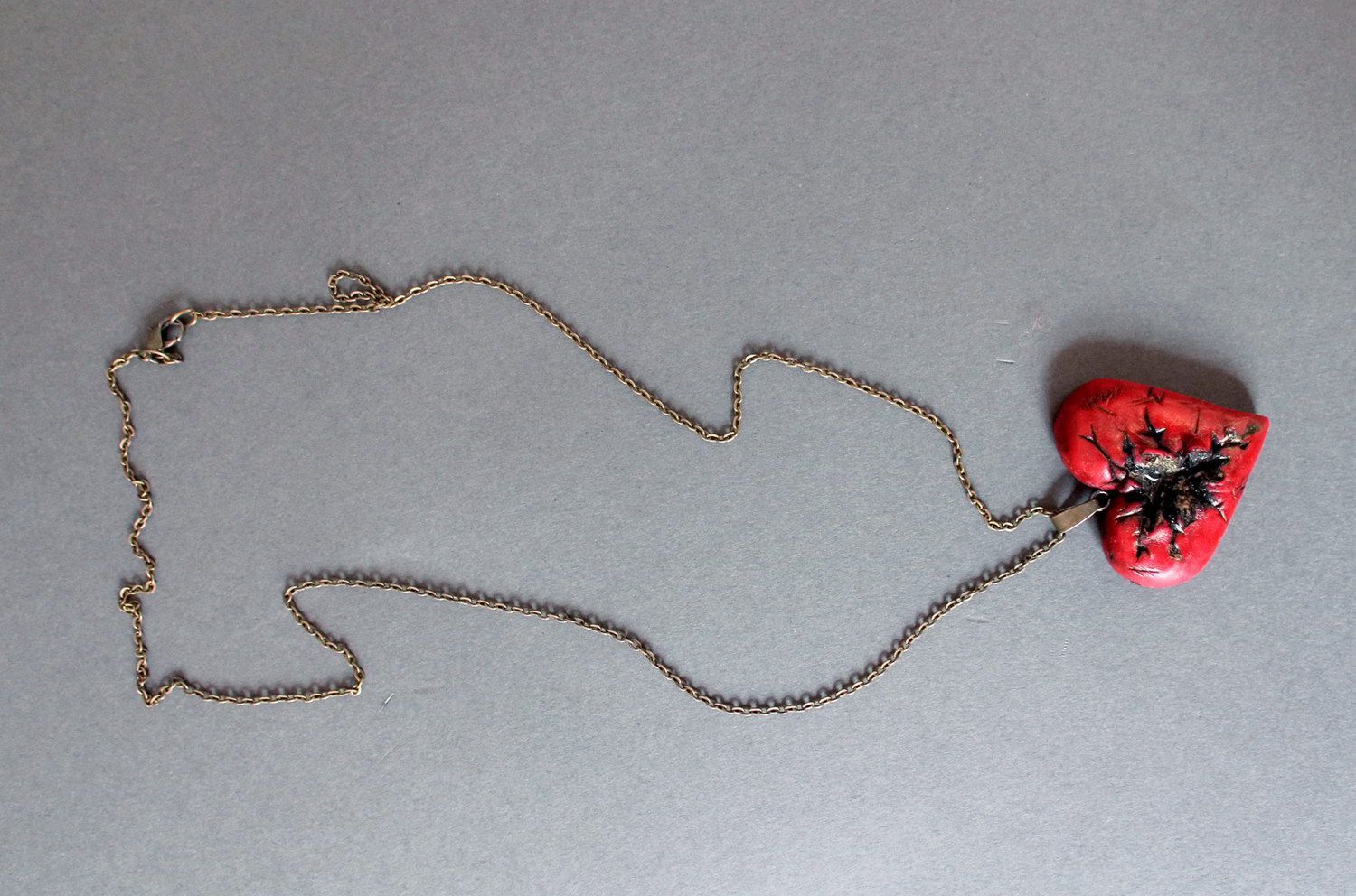 Collier pendentif en argile Coeur de Danko photo 2