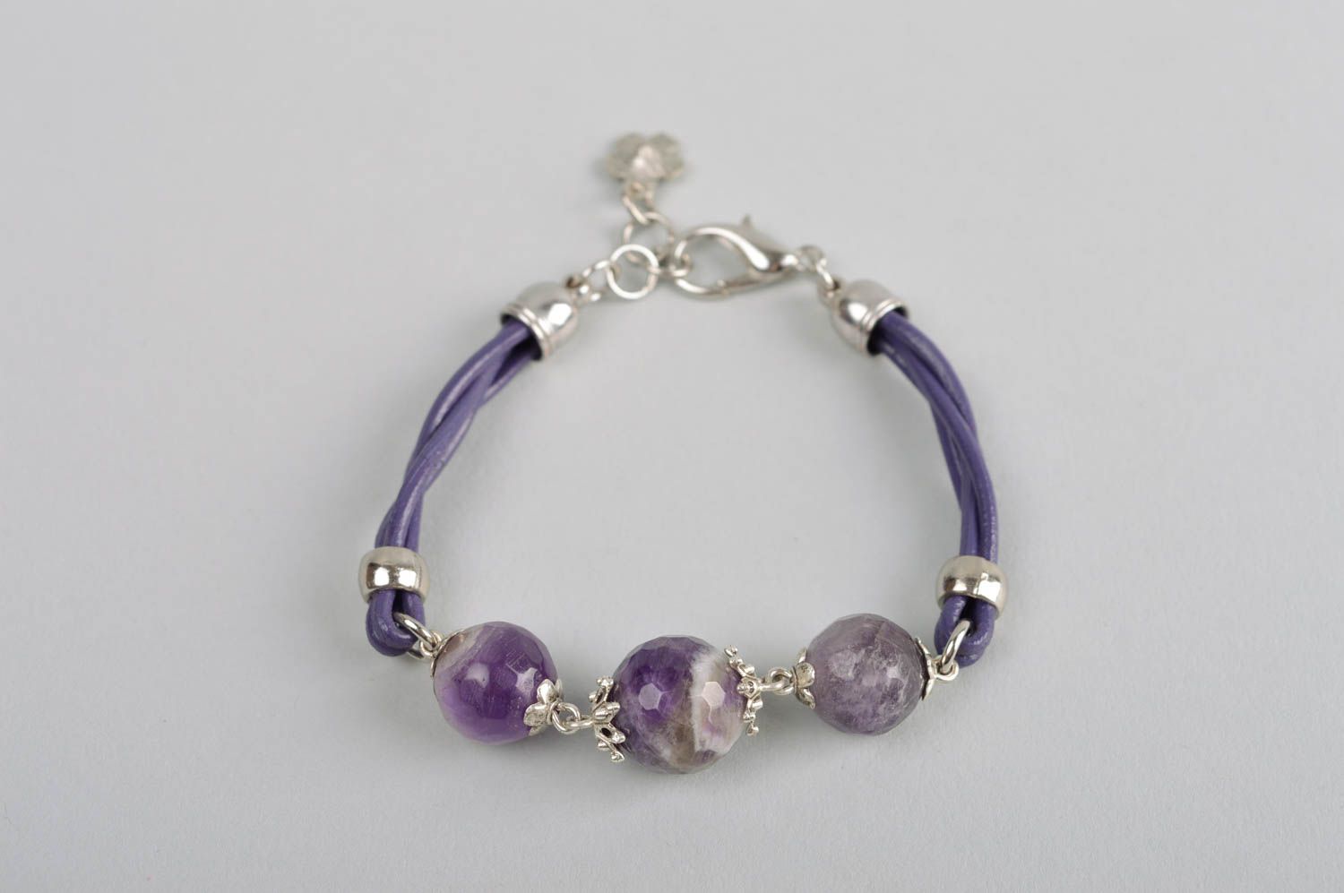 Bracelet en pierres naturelles Bijou fait main violet agate Cadeau femme photo 2
