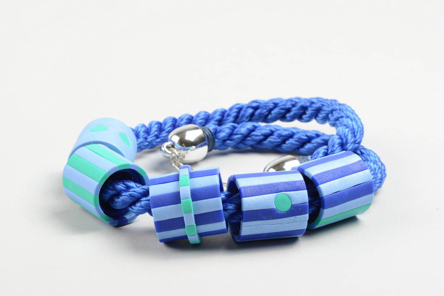 Collar original elegante de color azul bisutería artesanal regalo para mujer foto 4
