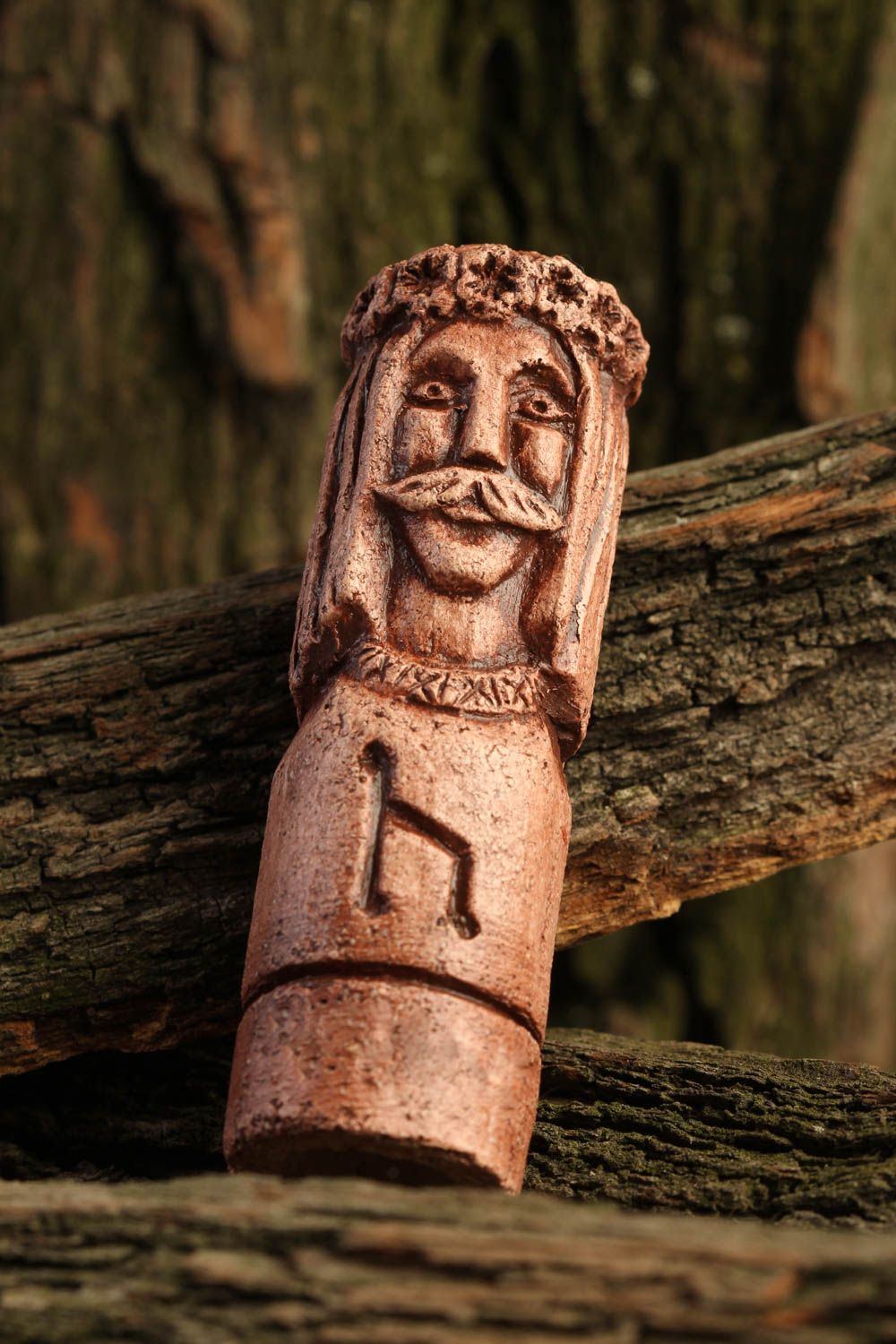 Figura de arcilla decoración de hogar artesanal original amuleto de casa eslavo foto 1