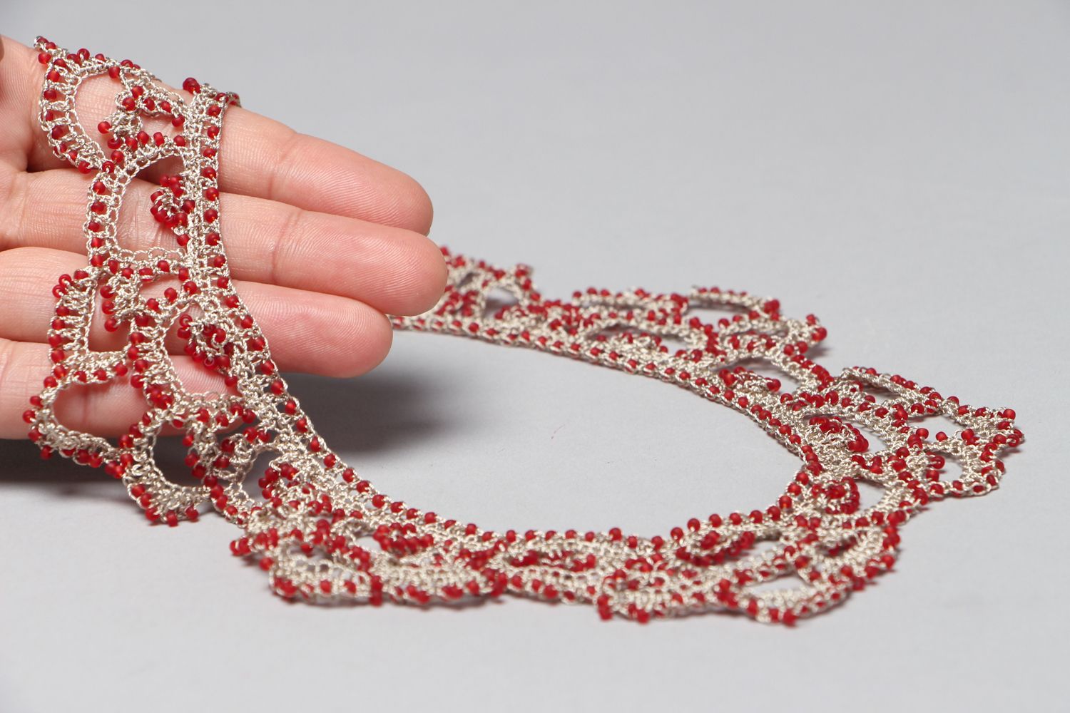 Crochet thread necklace photo 4