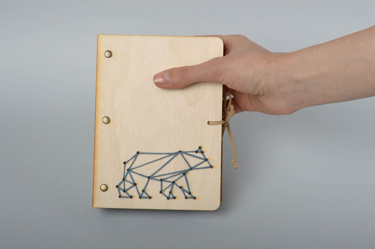 Carnet de notes original fait main couverture en bois Cadeau design Ourse photo 5