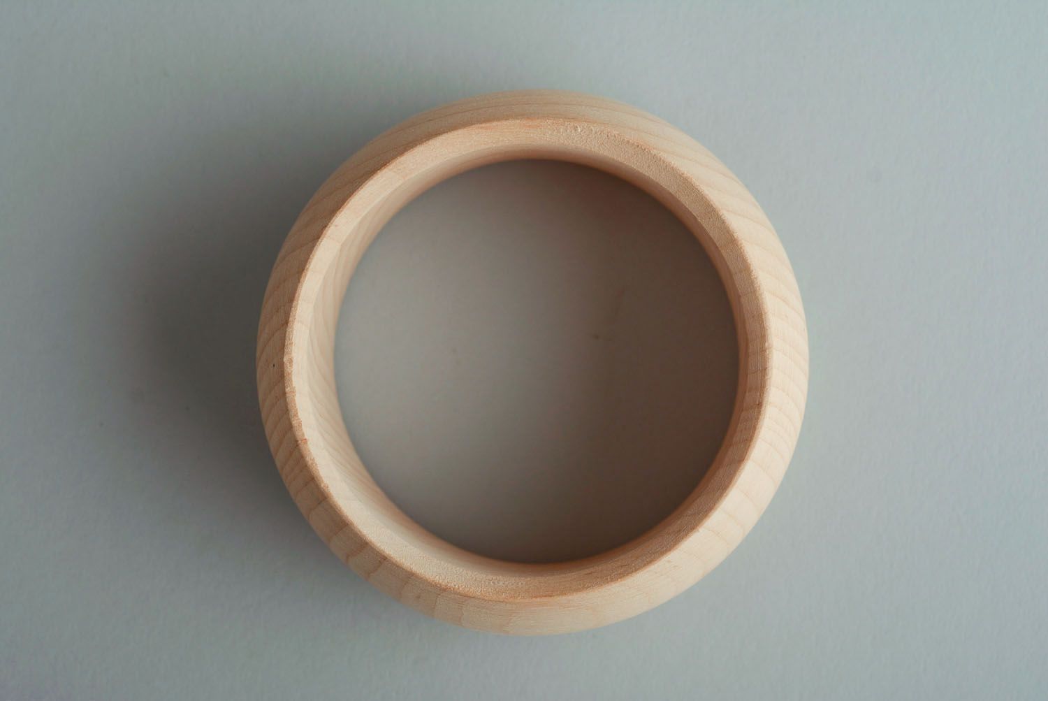 Base de madera para la pulsera en técnica de decoupage foto 3