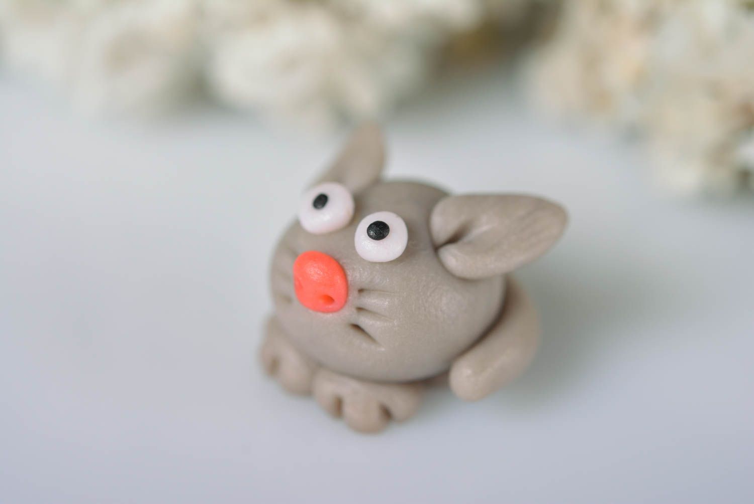 Handmade Spiel Figur mini Spielzeug miniatur Figur aus Polymerton graue Katze foto 1
