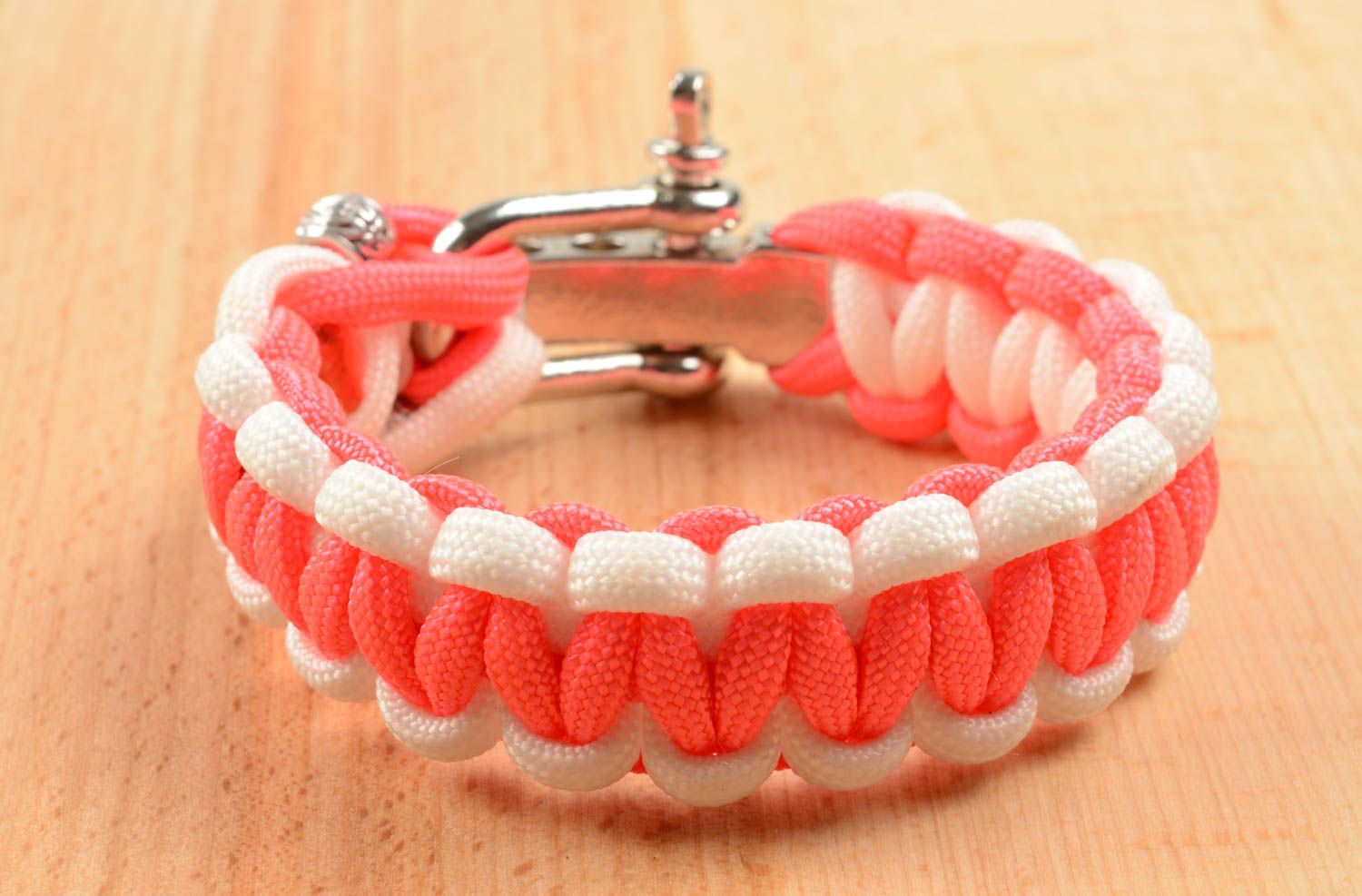 Handmade pink bracelet stylish female bracelet designer survival bracelet photo 5