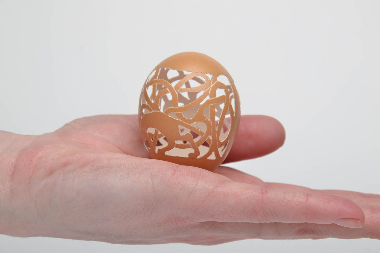 Handmade carved egg for decor photo 5