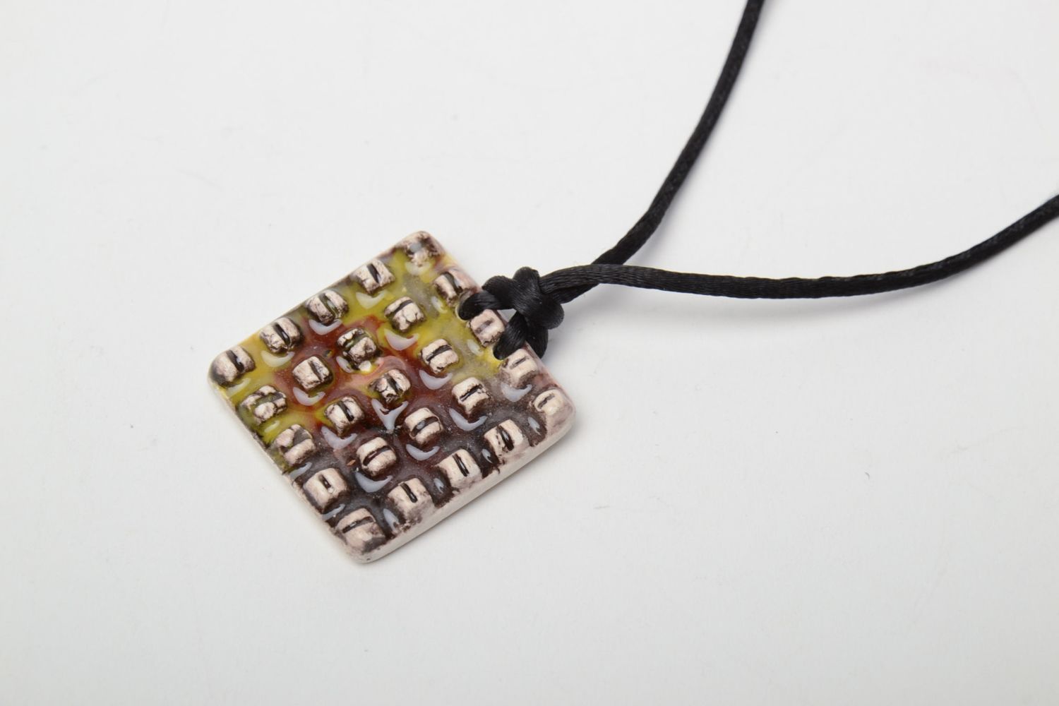 Square ceramic pendant painted with enamels photo 4