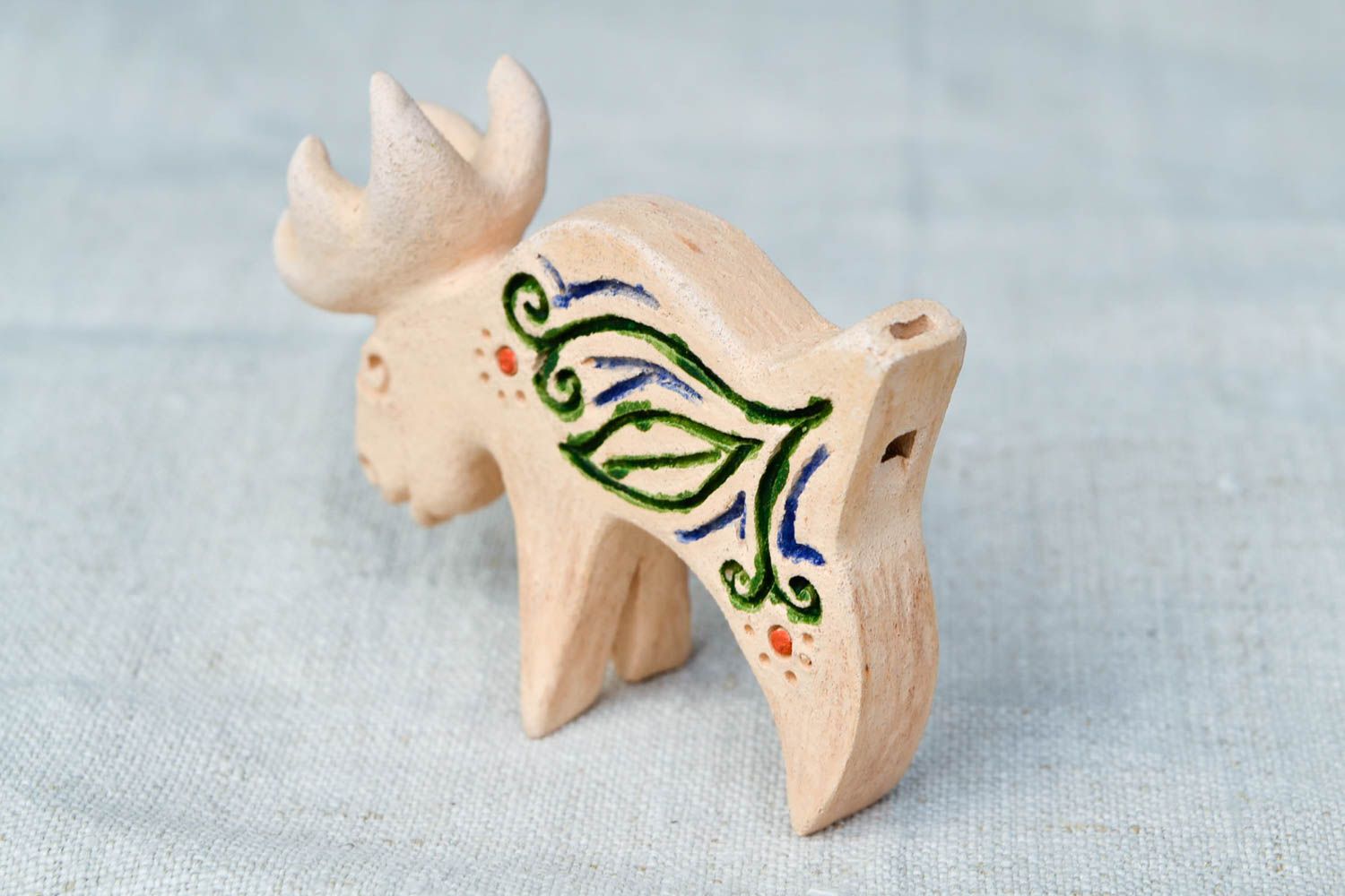 Свистулька из глины ручной работы керамическая свистулька лось глиняная игрушка фото 5