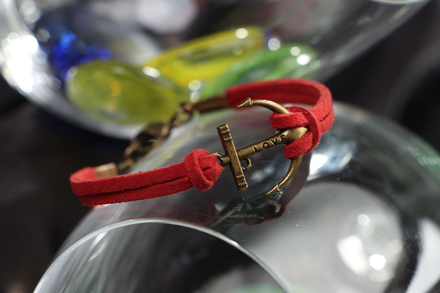 Bracelet tressé de daim artificiel rouge fait main avec ancre pour femme photo 4