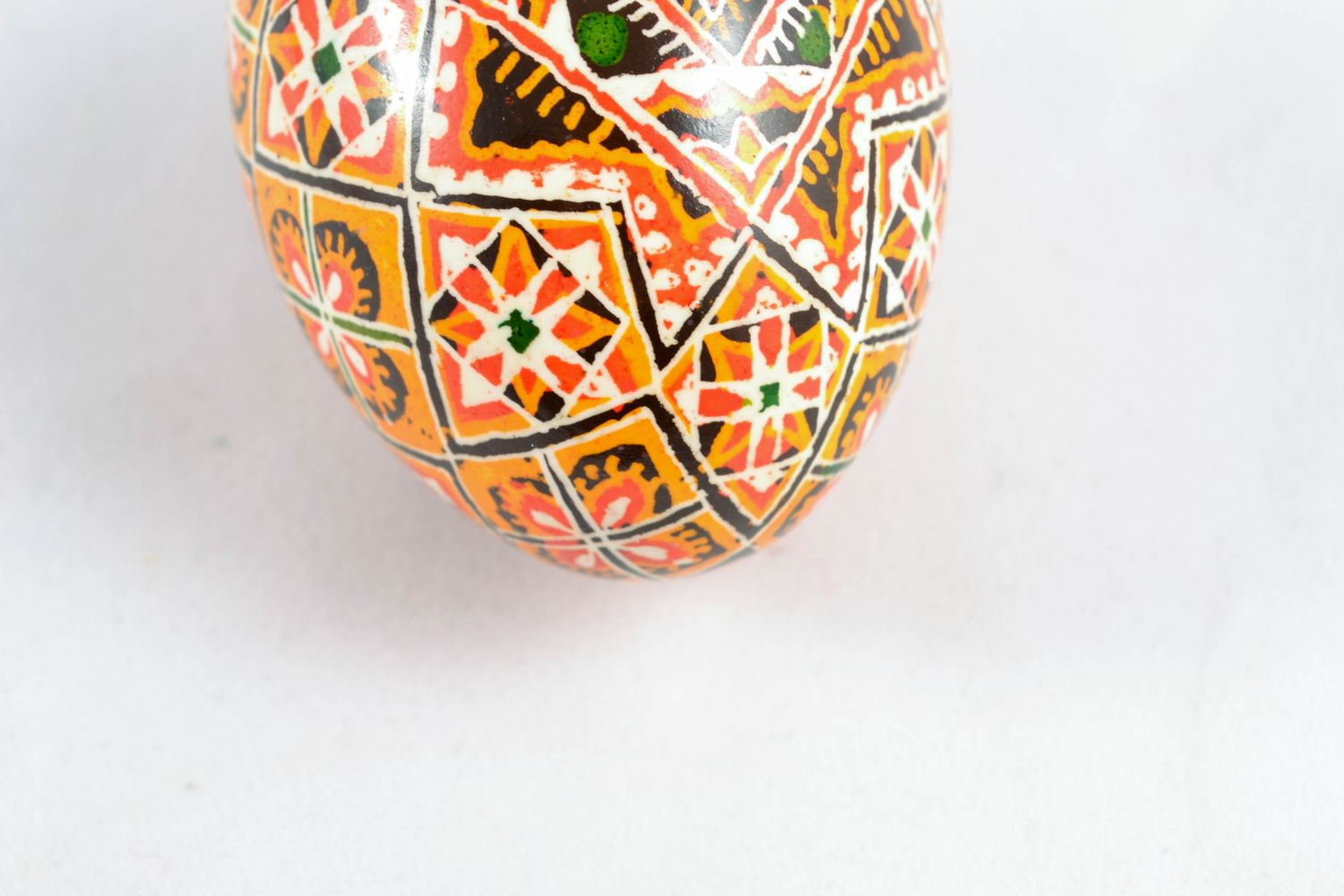 Handmade painted Easter egg photo 5