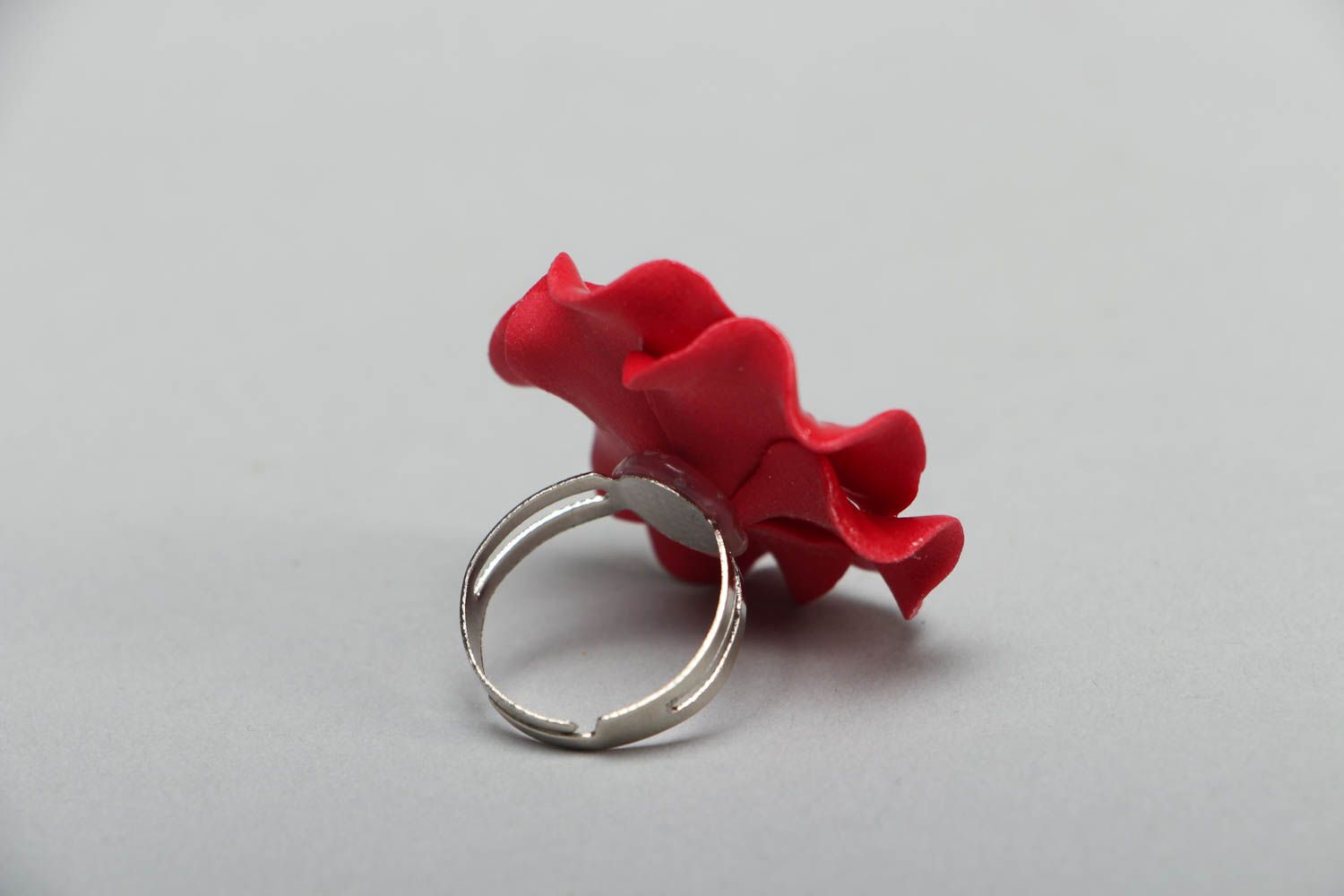 Кольцо цветок из полимерной глины Красный мак фото 2