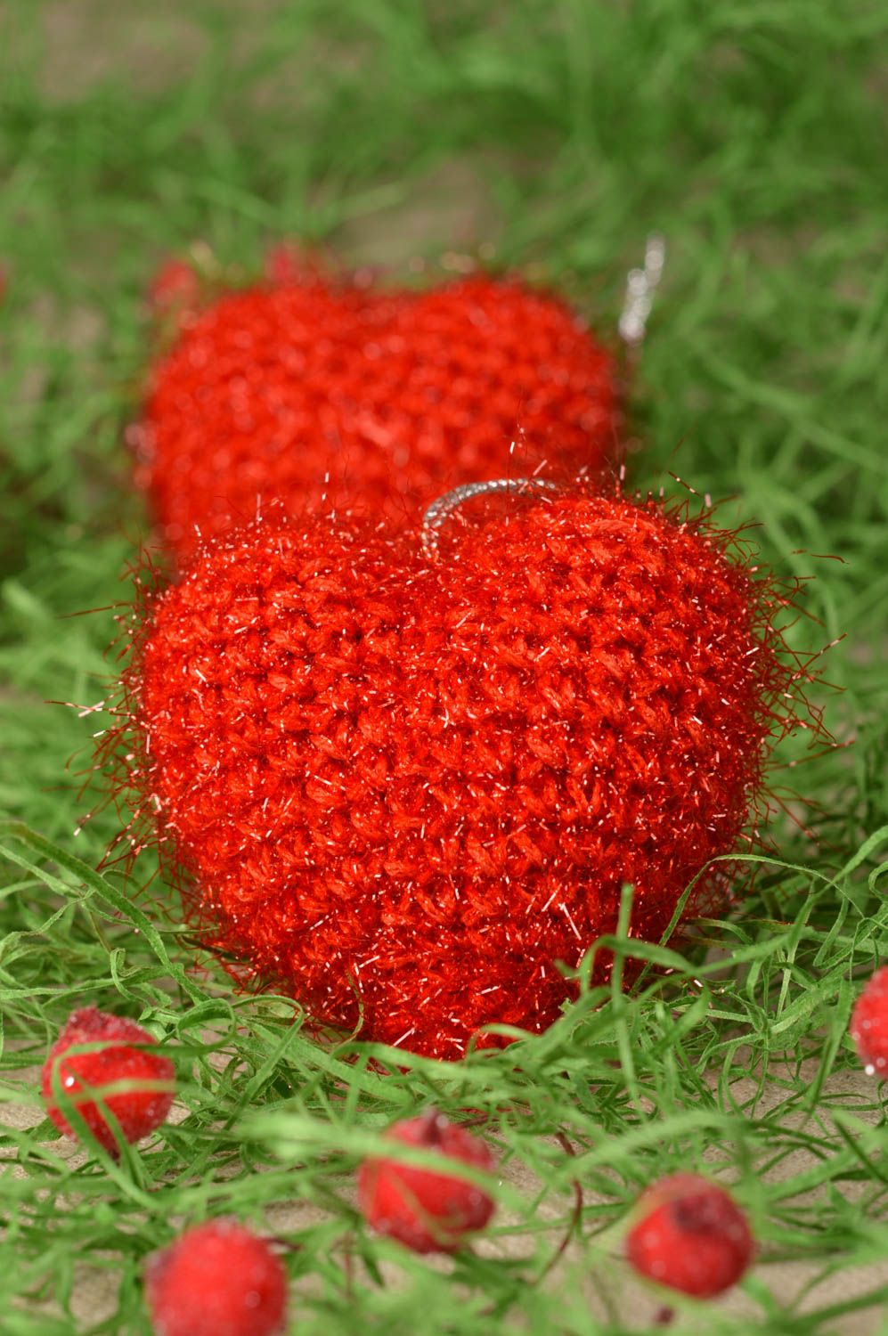 Coeurs à suspendre 2 pièces Jouets faits main tricotés au crochet Déco maison photo 1