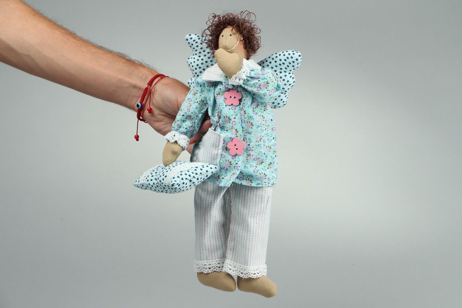 Bambola in stoffa fatta a mano pupazzo di pezza per interni giocattolo ecologico foto 1
