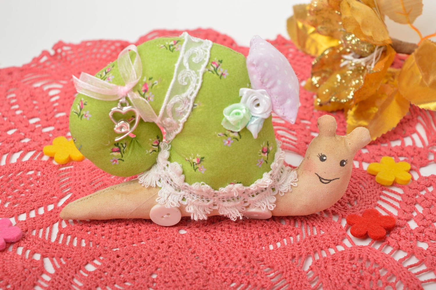 Peluche escargot Jouet fait main en coton décoratif Cadeau pour enfant photo 1