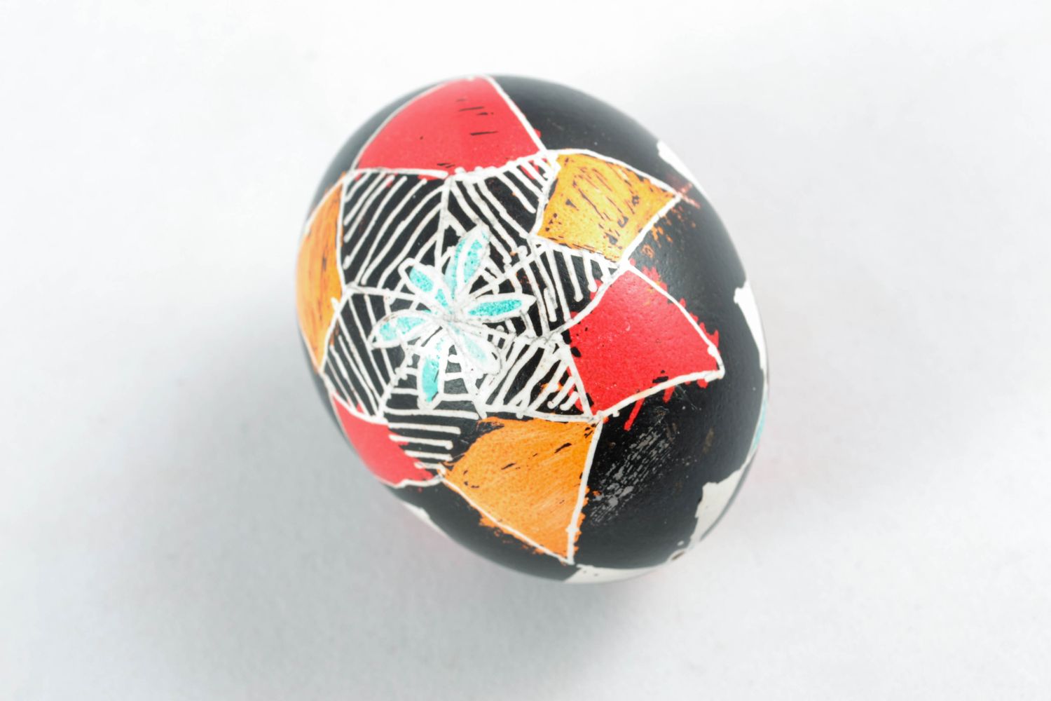 Painted egg with rich ornament photo 3