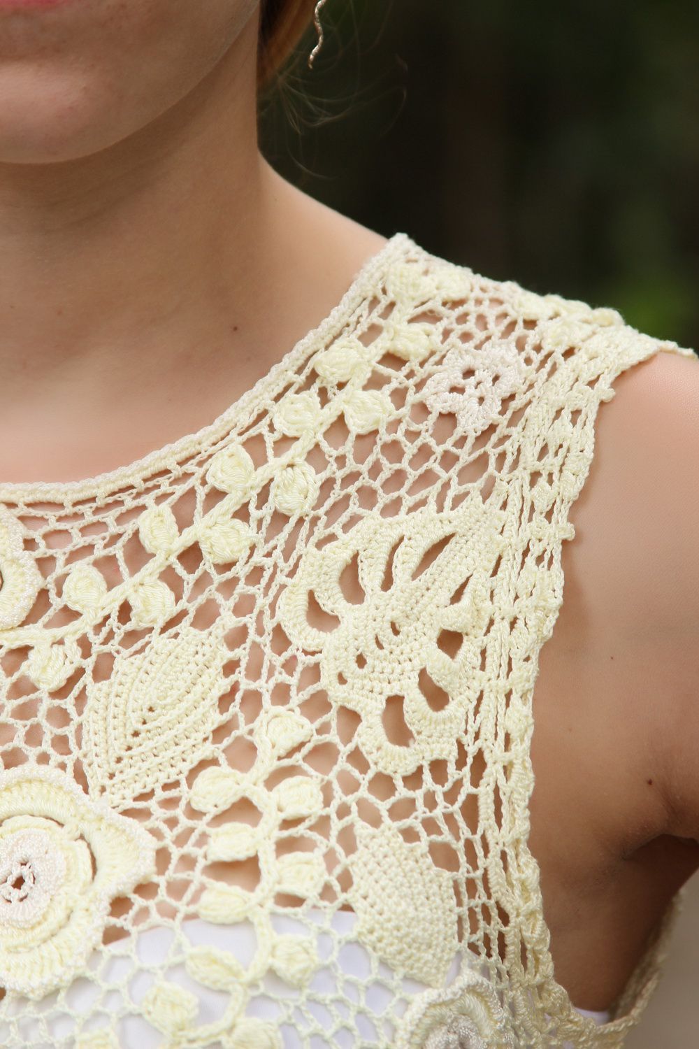 Knitted lace top photo 2