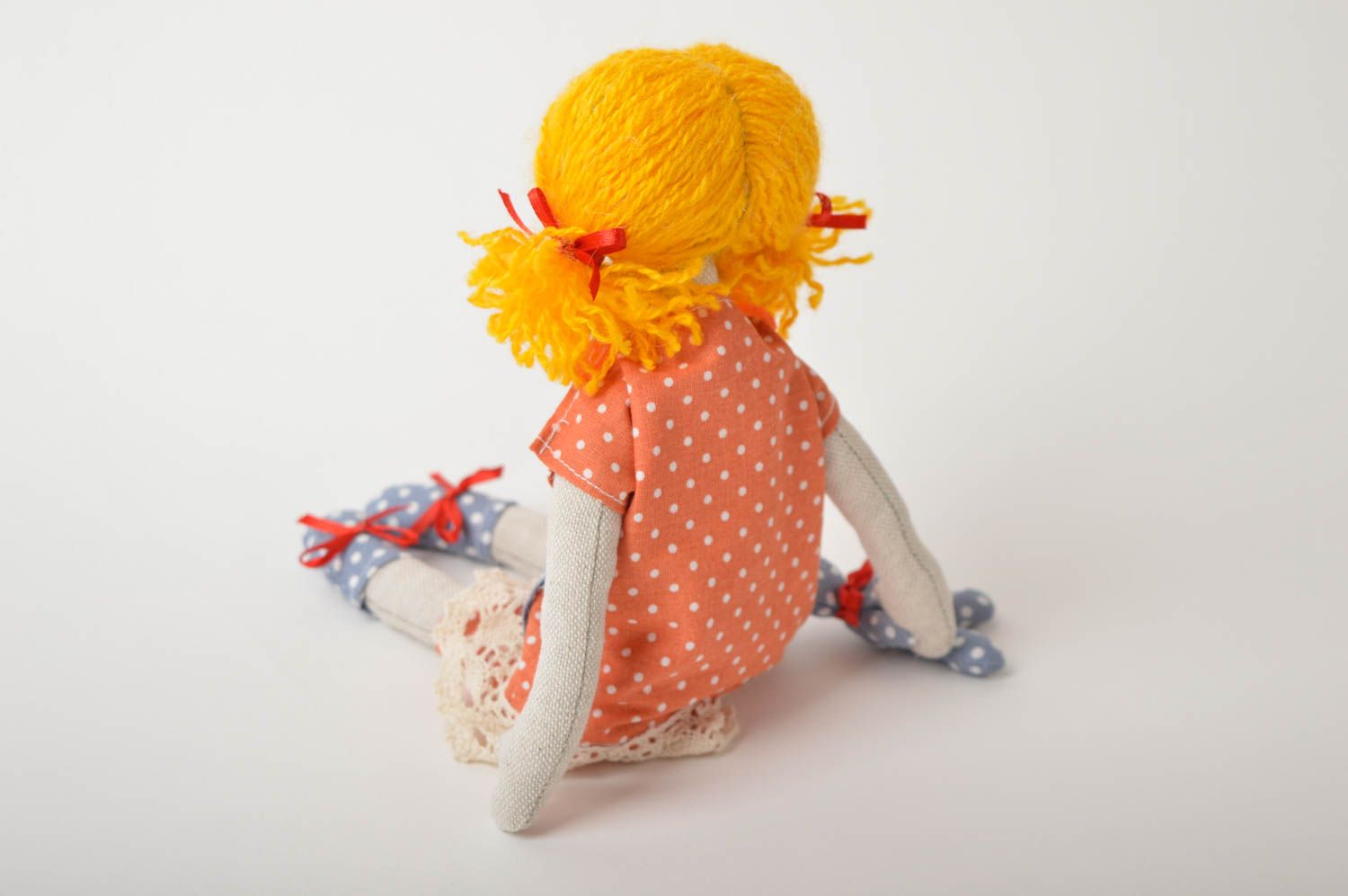 Кукла ручной работы авторская кукла из льна тряпичная кукла Девочка в платье фото 3