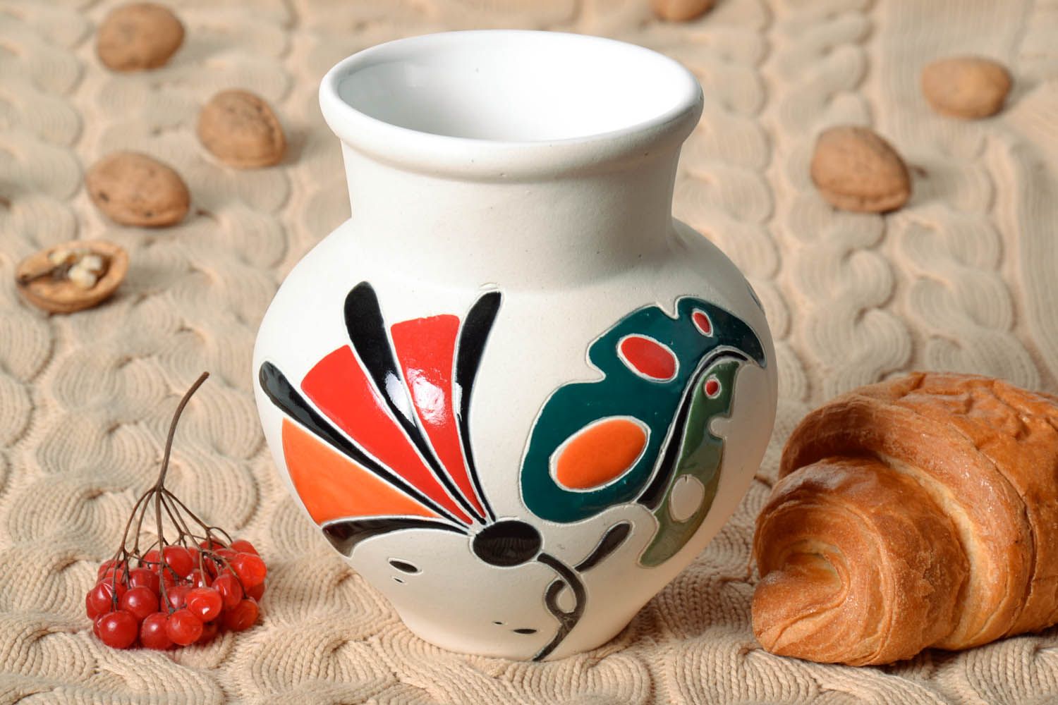 30 oz ceramic white hand-painted milk pitcher in Japanese style 2 lb photo 1