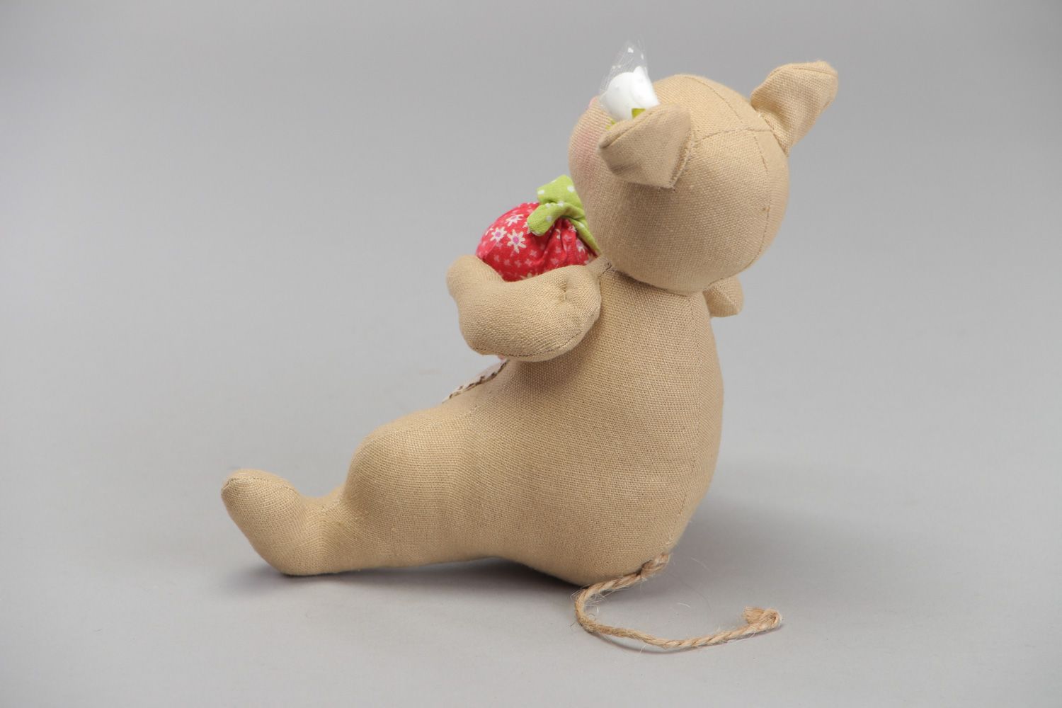 Weiches künstlerisches kleines Kuscheltier handmade Maus aus Textil für Kinder foto 3