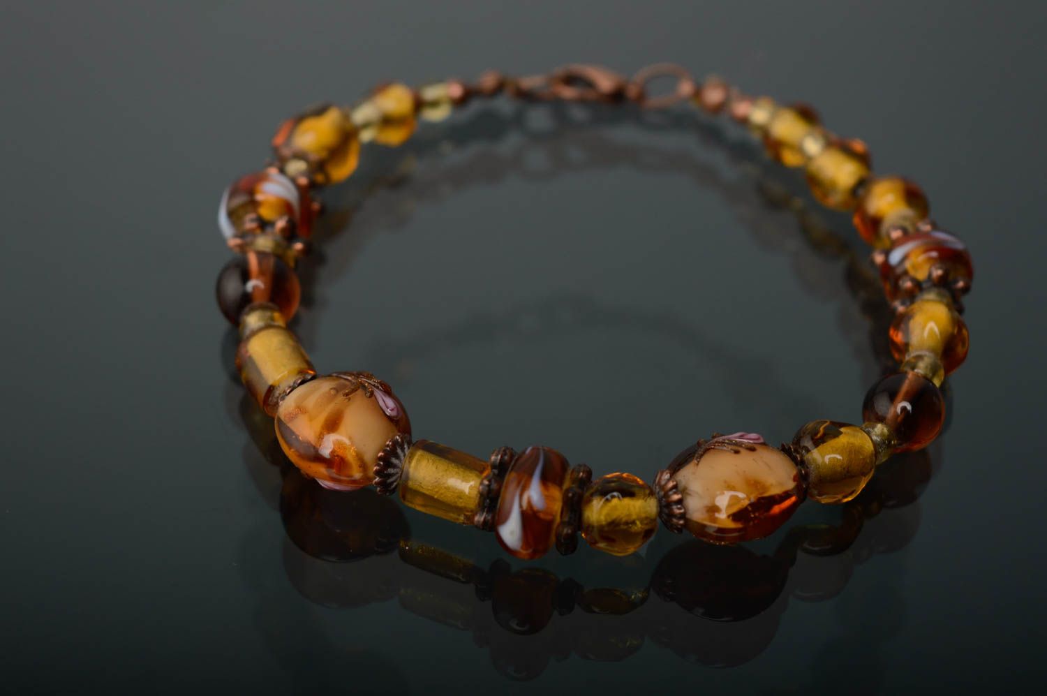 Bracelet with glass beads and onyx photo 1