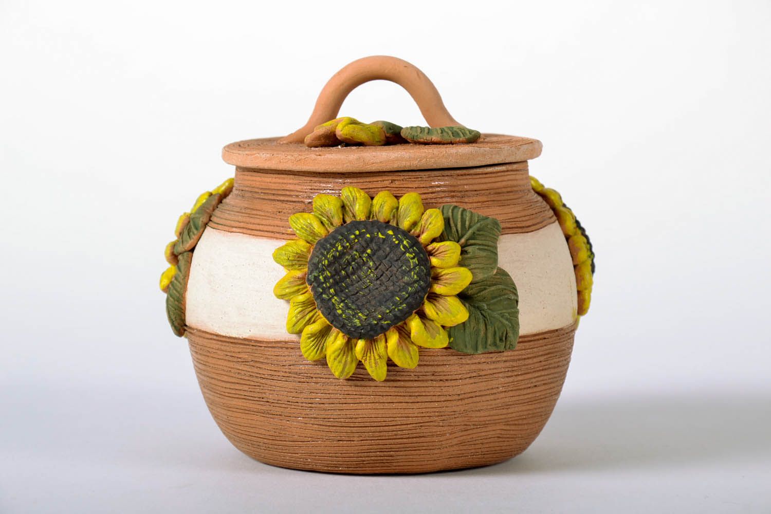 4,3 inches ceramic pot in country style with molded sunflowers and lid 1 lb photo 2